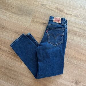 Levi's Wedgie Straight Jeans